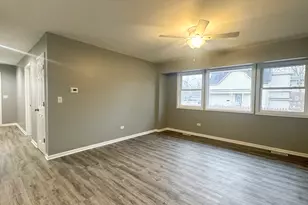 3108 Elizabeth Ave, Zion, IL 60099 - Photo 8