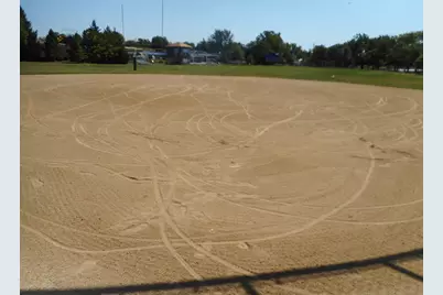 184 S Circle Avenue, Bloomingdale, IL 60108 - Photo 6