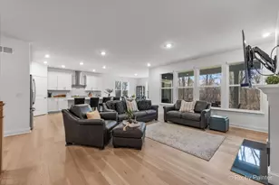 [Address not provided], South Elgin, IL 60177 - Photo 12