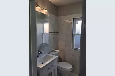 2105 S 7th Avenue, Maywood, IL 60153 - Photo 6