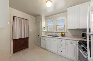 16735 Dixie Hwy, Hazel Crest, IL 60429 - Photo 8