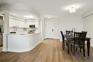 5 S Pine St, Mount Prospect, IL 60056 - Photo 4