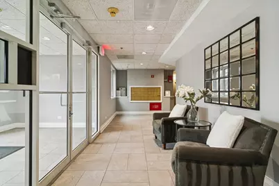 5 S Pine Street #506B, Mount Prospect, IL 60056 - Photo 2