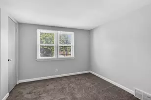 2207 Eshcol Ave, Zion, IL 60099 - Photo 34
