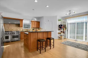 44 Westover Rd, Highwood, IL 60040 - Photo 12