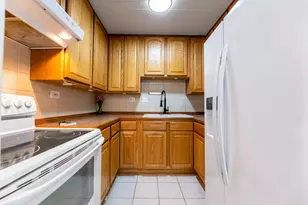 10117 S Cicero Ave, Oak Lawn, IL 60453 - Photo 6