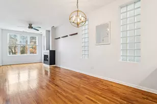 2249 W Monroe St, Chicago, IL 60612 - Photo 2