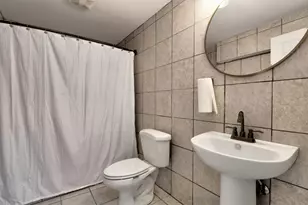 [Address not provided], Zion, IL 60099 - Photo 38