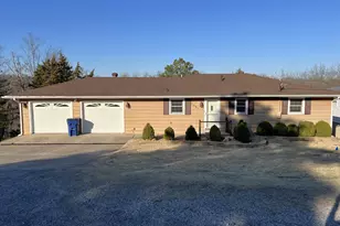 1991 S Lakeshore Dr, Orangeville, IL 62939 - Photo 2