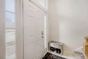 1619 Camberley Ct, Bartlett, IL 60103 - Photo 4