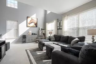 2413 Sunrise Cir, Aurora, IL 60503 - Photo 2