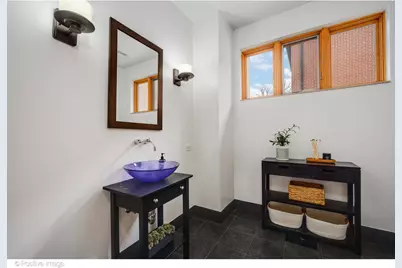 2801 W Eastwood Avenue, Chicago, IL 60625 - Photo 10