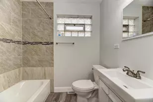 8625 43rd St, Lyons, IL 60534 - Photo 14