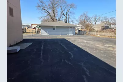 2912 W Il Route 120 Route, McHenry, IL 60051 - Photo 18