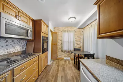 838 N Dement Avenue, Dixon, IL 61021 - Photo 8