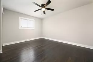 15330 Cherry Ln, Markham, IL 60428 - Photo 14