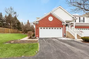 1607 Millbrook Dr, Algonquin, IL 60102 - Photo 1