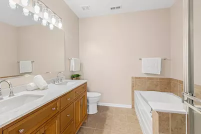 1607 Millbrook Drive #1607, Algonquin, IL 60102 - Photo 16