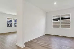 6276 Maple Glen Dr, Wonder Lake, IL 60097 - Photo 8