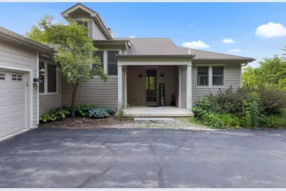 33 Sugarcreek Trail, Galena, IL 61036 - Photo 2