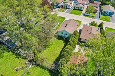 1504 Elm Avenue, Round Lake Beach, IL 60073 - Photo 36
