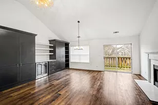 2012 N Silver Lake Rd, Arlington Heights, IL 60004 - Photo 8