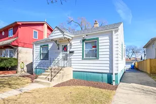 10455 S Spaulding Ave, Chicago, IL 60655 - Photo 1