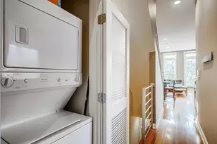 1331 N Greenview Ave, Chicago, IL 60642 - Photo 14