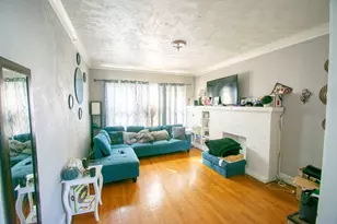 [Address not provided], Chicago, IL 60619 - Photo 10