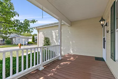 115 Hunter Court, Grayslake, IL 60030 - Photo 4