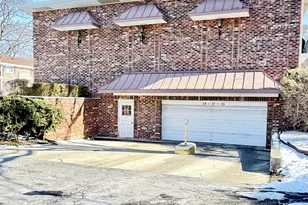 37 N Main Street N, Glen Ellyn, IL 60137 - Photo 18