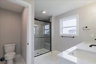 5206 Finlen Ln, Bloomington, IL 61705 - Photo 18