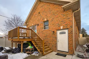 3740 N Pacific Ave, Chicago, IL 60634 - Photo 20