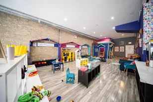 3530 W Armitage Ave, Chicago, IL 60647 - Photo 8