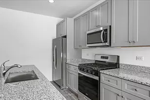 1247 Gillespie Ln, Yorkville, IL 60560 - Photo 6