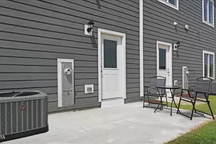 1247 Gillespie Ln, Yorkville, IL 60560 - Photo 18