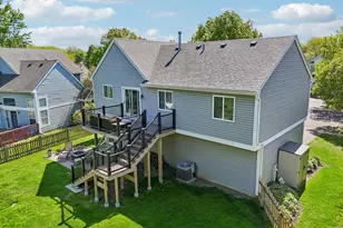 264 Penny Ln, Grayslake, IL 60030 - Photo 4