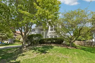 264 Penny Ln, Grayslake, IL 60030 - Photo 2