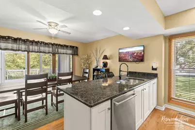 23 Birchwood Lane, Saint Anne, IL 60964 - Photo 6