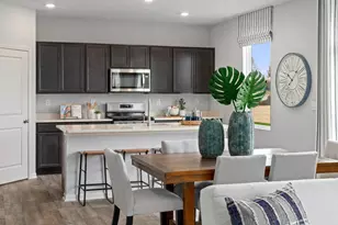 995 Sapphire Ln, Montgomery, IL 60538 - Photo 14