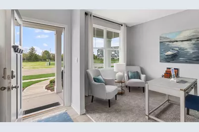 995 Sapphire Lane, Montgomery, IL 60538 - Photo 2