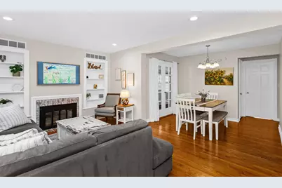 [Address not provided], Elmwood Park, IL 60707 - Photo 4