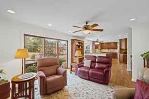 2501 Indian Ridge Dr, Glenview, IL 60026 - Photo 12