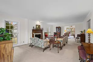 2501 Indian Ridge Dr, Glenview, IL 60026 - Photo 16