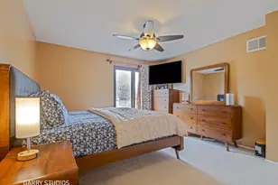 233 Lakeview Ln, Bloomingdale, IL 60108 - Photo 16