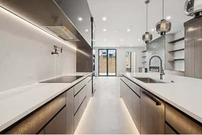 2434 W Superior Street, Chicago, IL 60612 - Photo 8