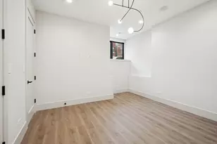 2434 W Superior St, Chicago, IL 60612 - Photo 32