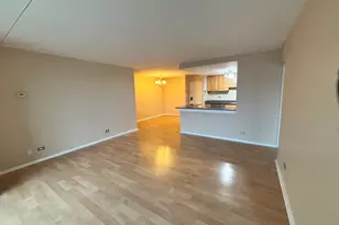 2015 S Finley Rd, Lombard, IL 60148 - Photo 4