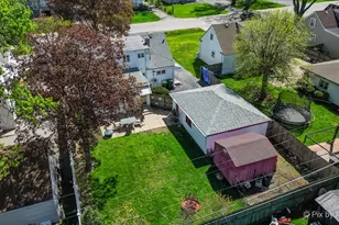 916 N Roberta Ave, Melrose Park, IL 60164 - Photo 4