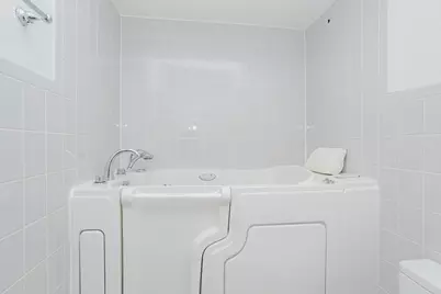 710 Oakton Street #304, Evanston, IL 60202 - Photo 18